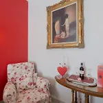 Casa Italia, Center Сачиле