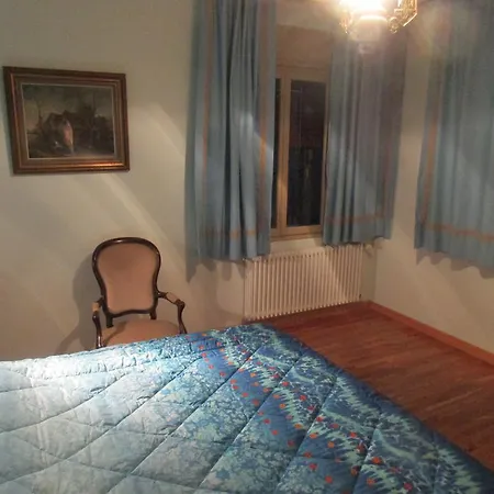 Casa Italia, Center בית נופש סאצ'ילה